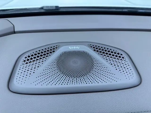 Geely Xingyue L — Фото автомобиля 28