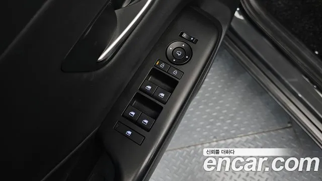 Hyundai Kona SX2 — Фото автомобиля 17