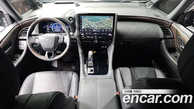 Toyota Alphard — Фото автомобиля 5