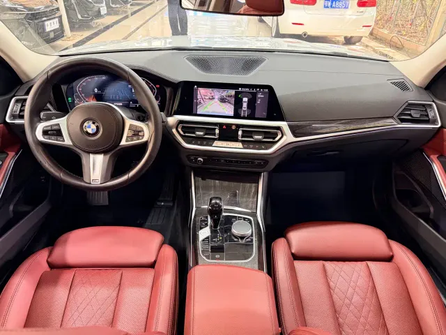 BMW 3 Series — Фото автомобиля 9
