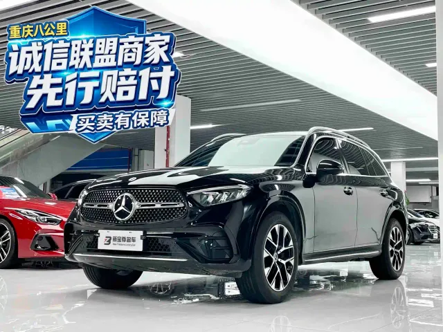 Фотография автомобиля — Mercedes-Benz GLC-Class