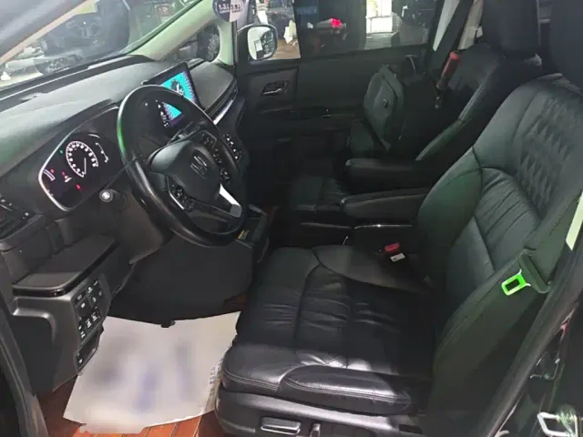 Honda Elysion — Фото автомобиля 14
