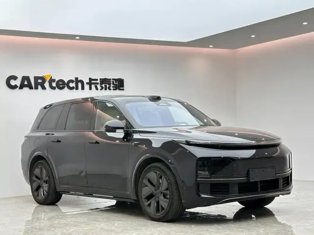 Li Auto L9 — Фото автомобиля 6