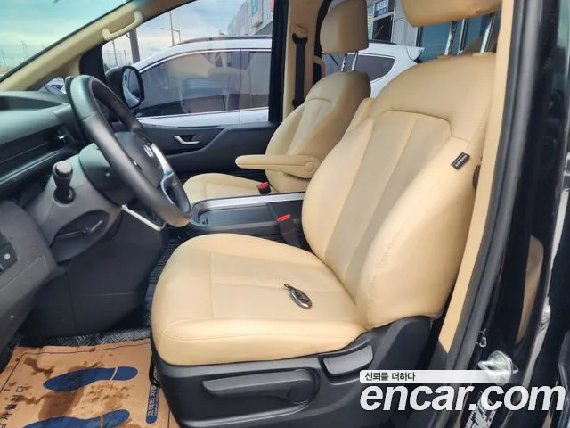 Hyundai Staria Staria Карго 5 мест — Фото автомобиля 12
