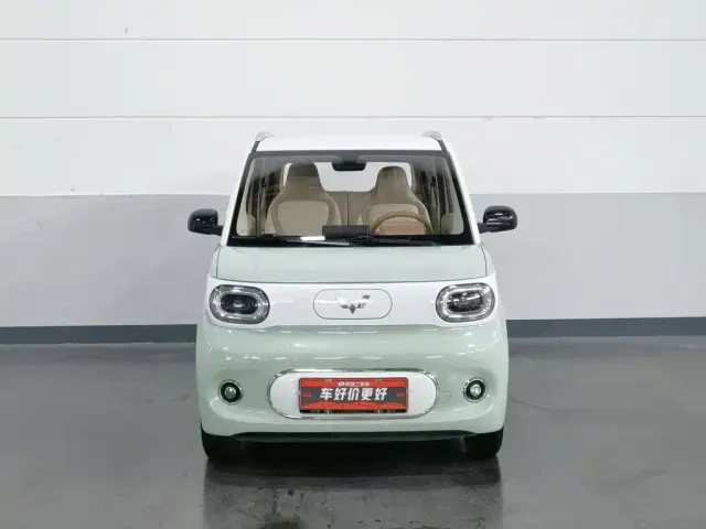 Wuling Hongguang Mini EV — Фото автомобиля 3