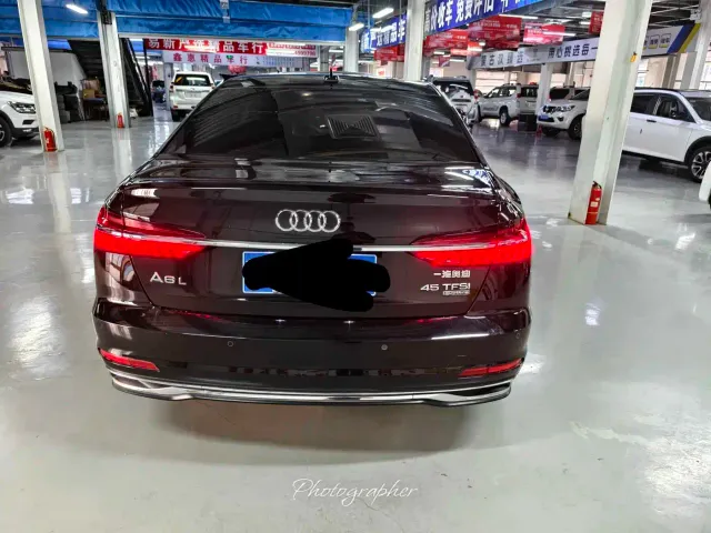 Audi A6L — Фото автомобиля 5