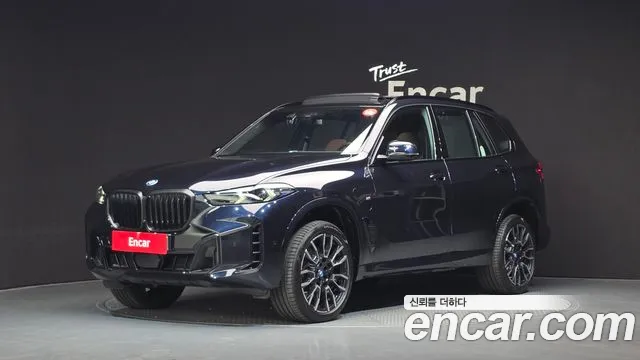 Фотография автомобиля — BMW X5 G05