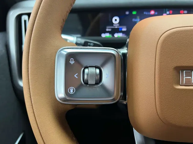 iCAR V27 — Фото автомобиля 22