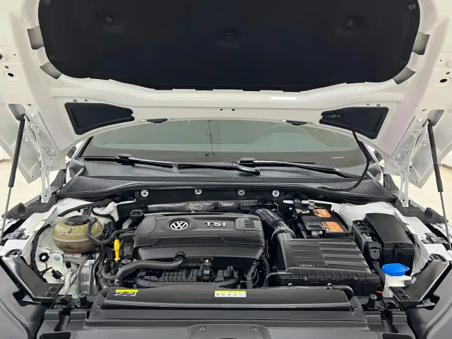 Volkswagen CC — Фото автомобиля 16