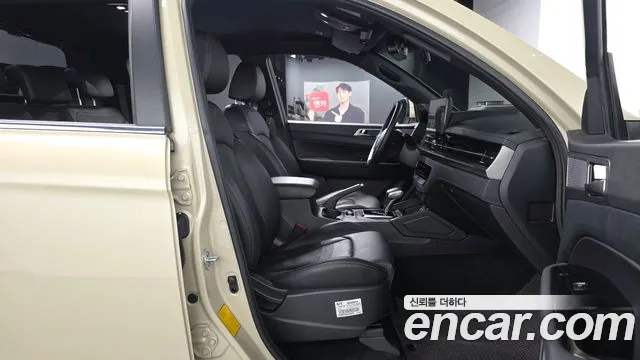 KG_Mobility_Ssangyong Rexton Новый Rexton Sport Khan Дизель 2.2 4WD — Фото автомобиля 24