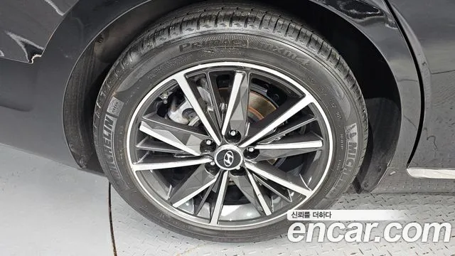 Hyundai Grandeur — Фото автомобиля 5