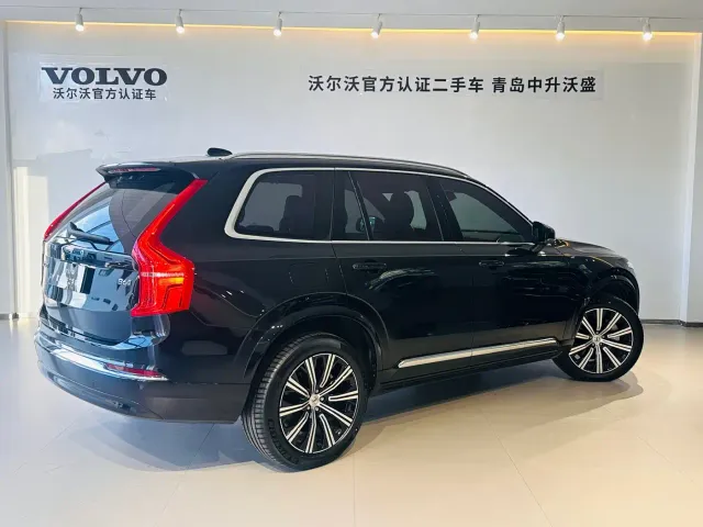 Volvo XC90 — Фото автомобиля 5