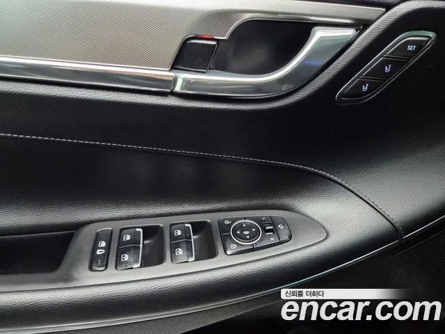 Hyundai Grandeur Grandeur (New) — Фото автомобиля 14
