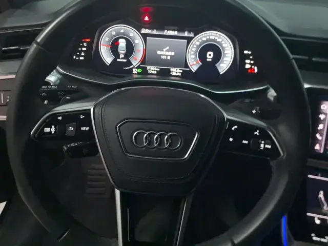Audi A6L — Фото автомобиля 15