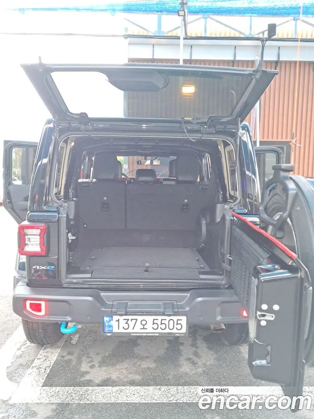 Jeep Wrangler JL — Фото автомобиля 7
