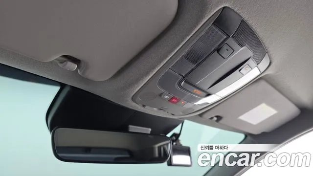 Kia Niro The All New — Фото автомобиля 23