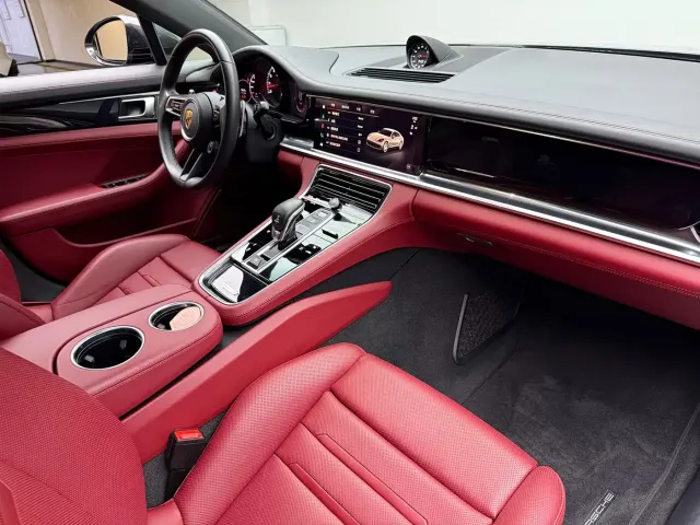 Porsche Panamera — Фото автомобиля 14