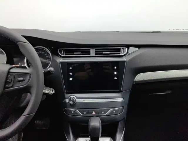Peugeot 408 — Фото автомобиля 12