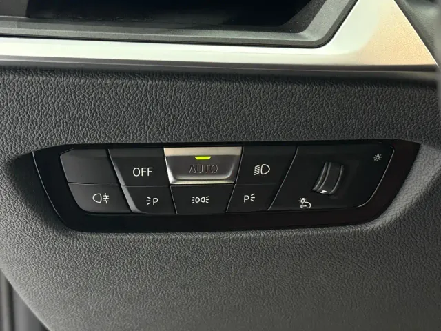 BMW 3 Series — Фото автомобиля 18