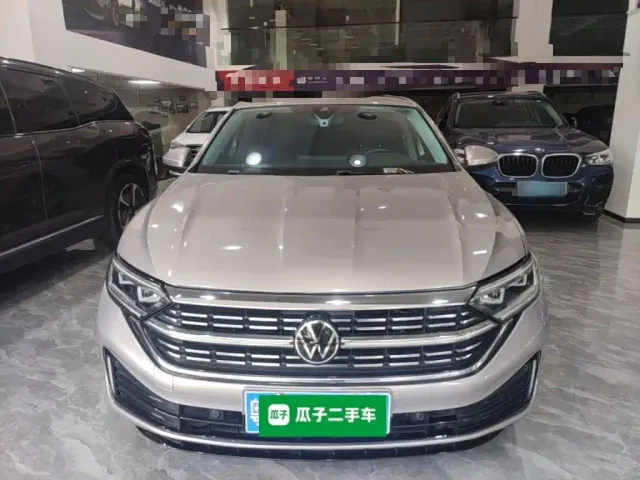 Volkswagen Sagitar — Фото автомобиля 2