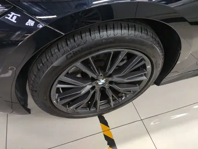 BMW 3 Series — Фото автомобиля 22