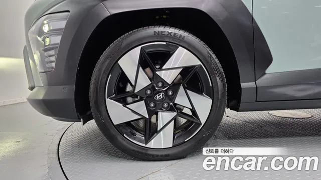 Hyundai Kona SX2 — Фото автомобиля 5