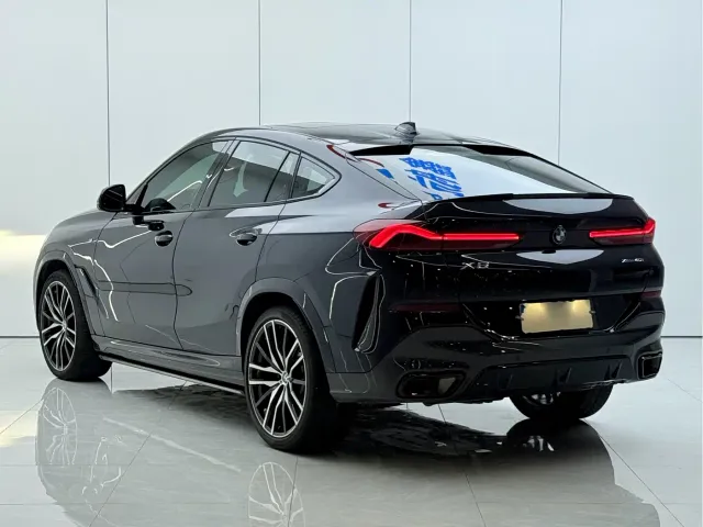 BMW X6 — Фото автомобиля 15