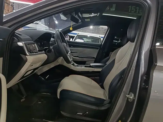 BYD Song PLUS — Фото автомобиля 14