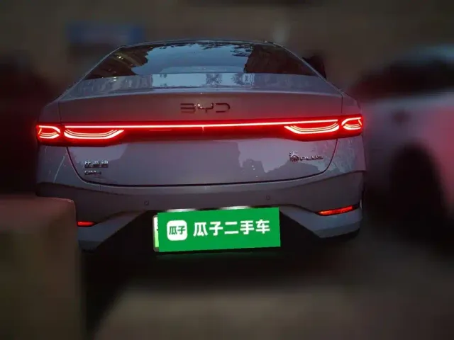 BYD Qin PLUS — Фото автомобиля 5