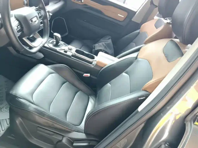 Geely ICON — Фото автомобиля 14