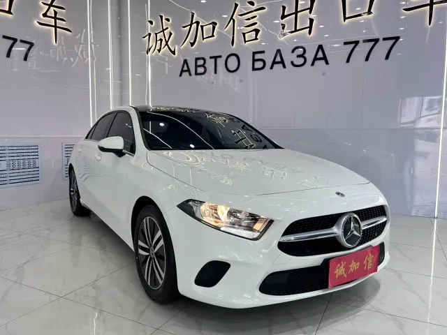 Mercedes-Benz A-Class — Фото автомобиля 3