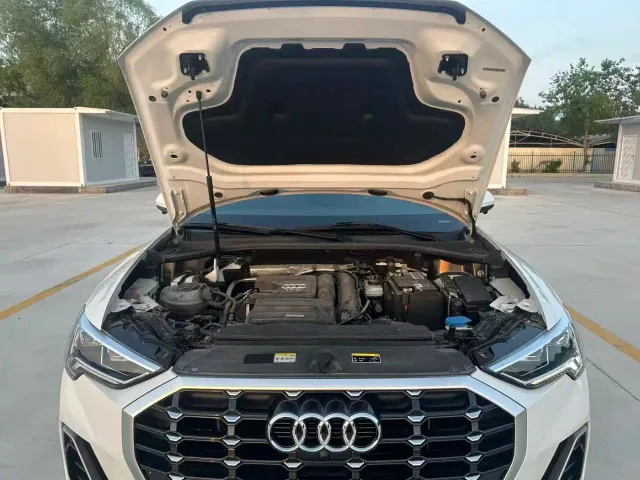 Audi Q3 — Фото автомобиля 18
