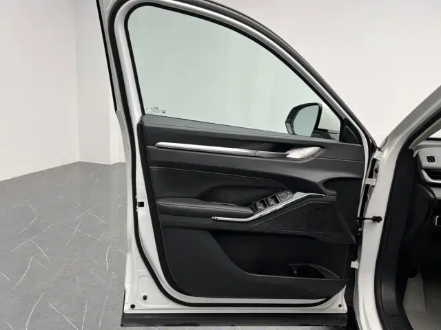 Haval H6 — Фото автомобиля 11