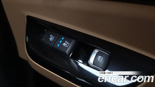 Kia Canival Carnival 4 поколение Бензин 7 мест Signature — Фото автомобиля 18