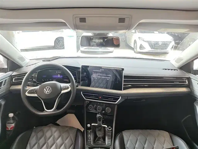 Volkswagen Sagitar — Фото автомобиля 9