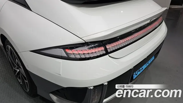 Hyundai Ioniq6 — Фото автомобиля 20