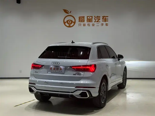 Audi Q3 — Фото автомобиля 4
