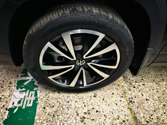 Volkswagen Tharu — Фото автомобиля 14