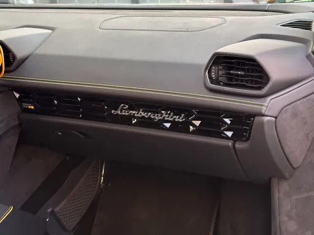 Lamborghini Huracan — Фото автомобиля 16