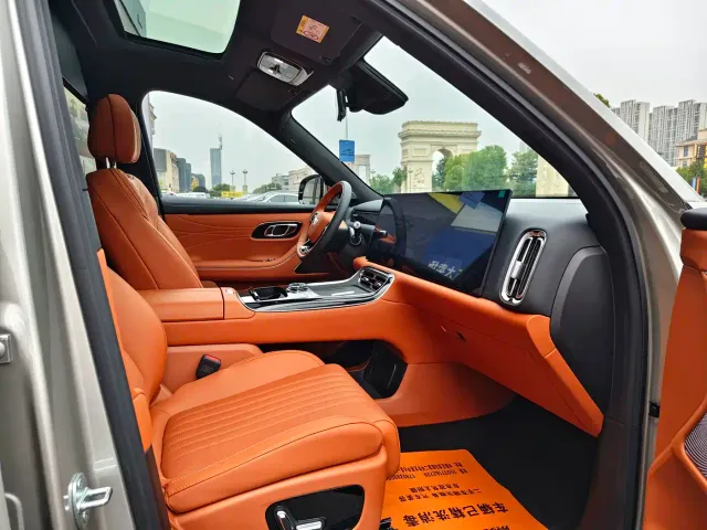 Geely Galaxy M9 — Фото автомобиля 13