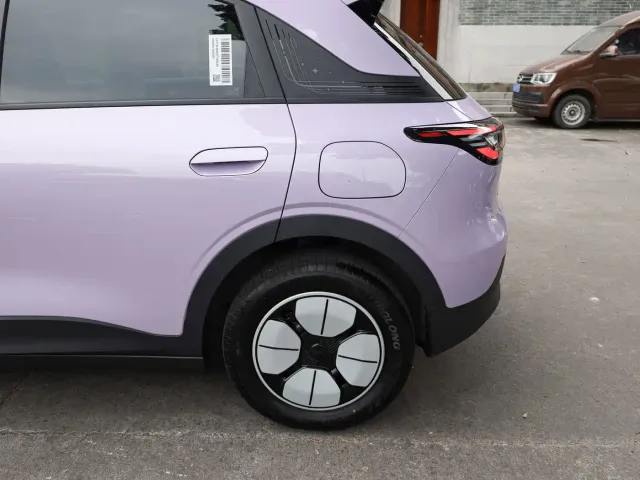 Geely Starry Wish — Фото автомобиля 12