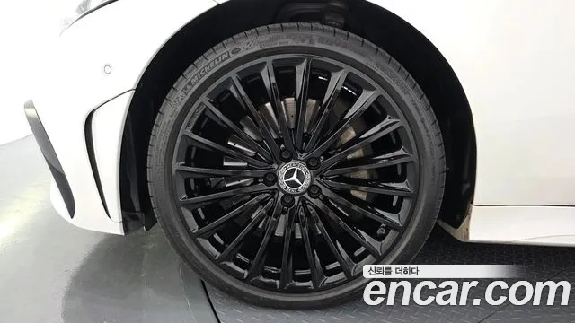 Mercedes-Benz CLS-Class — Фото автомобиля 5