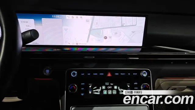 Genesis GV80 — Фото автомобиля 19