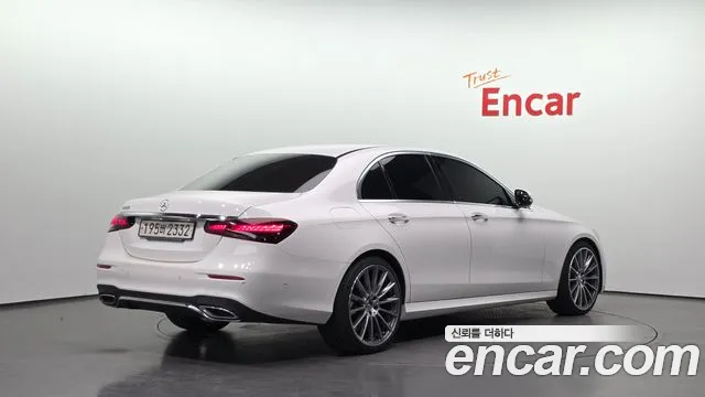 Mercedes-Benz E-Class W213 — Фото автомобиля 2