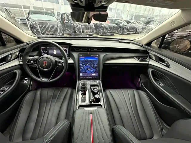Hongqi H5 — Фото автомобиля 14