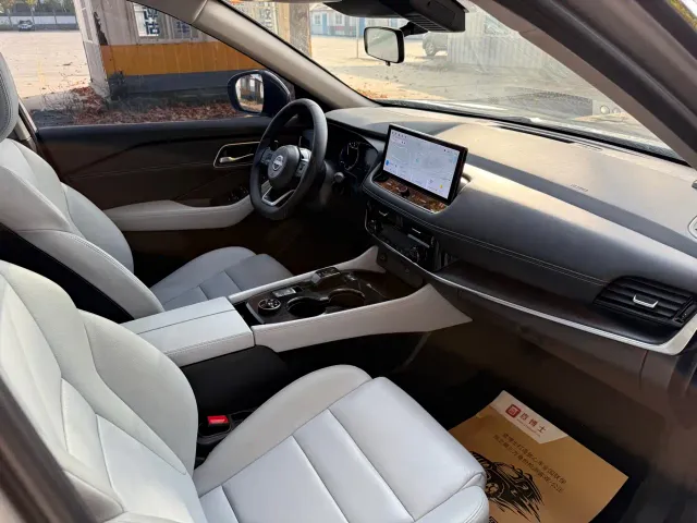 Nissan X-Trail — Фото автомобиля 18