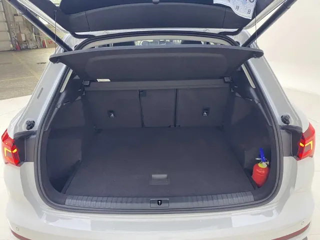 Audi Q3 — Фото автомобиля 14