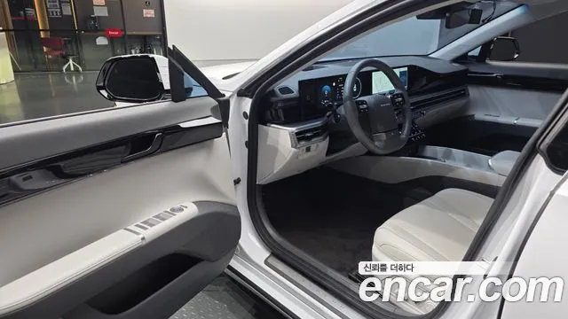 Hyundai Grandeur GN7 — Фото автомобиля 15