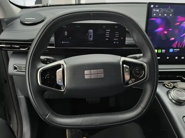 Geely Galaxy E5 — Фото автомобиля 15