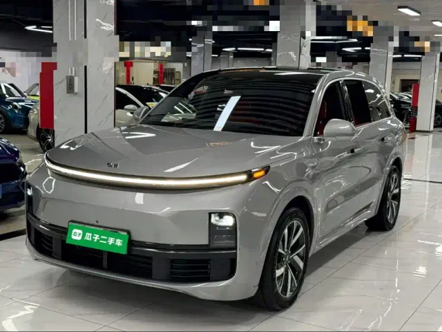 Фотография автомобиля — Li Auto L8